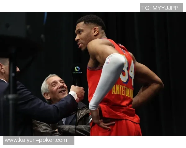 帕金斯揭示字母哥内心挣扎雄鹿默契应对却装作无知