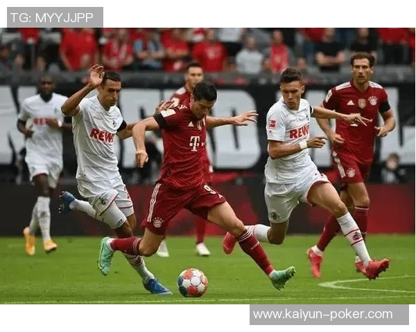 拜仁和勒沃库森争夺巴黎17岁后卫姆彭巴拜仁成最大热门